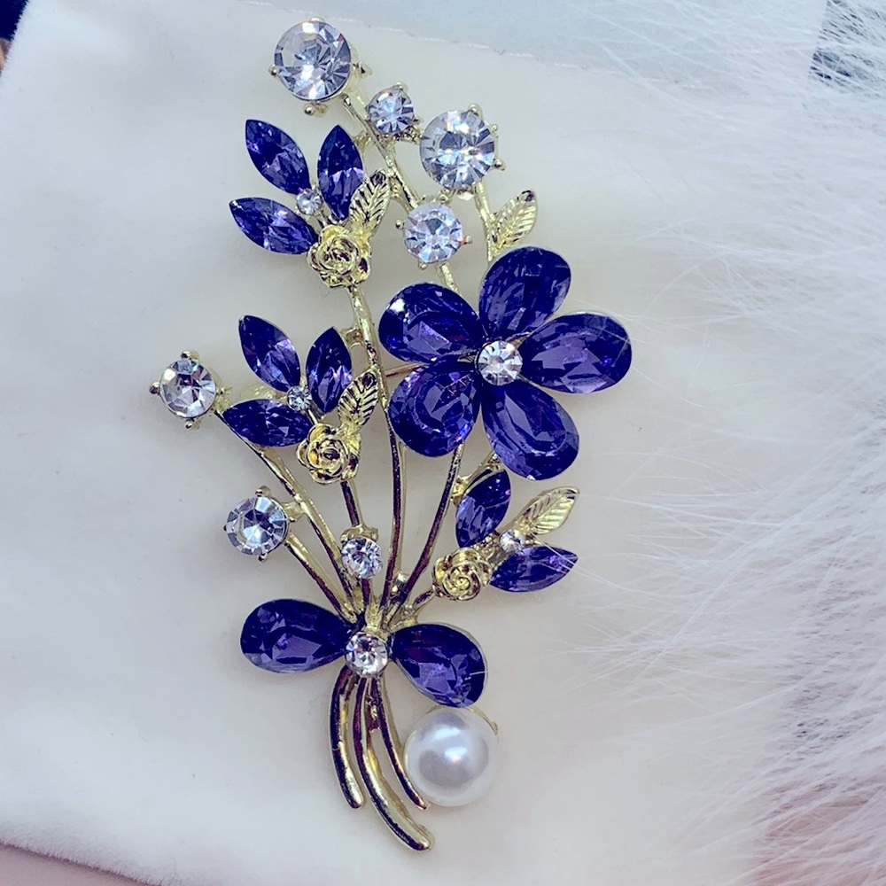 Purple Rhinestone Crystals Flower Bouquet Brooch